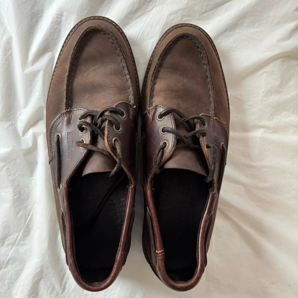 Sebago Portland Waxed Dark Brown Leather Boat Shoes SZ 9 Worn 1X Indoors